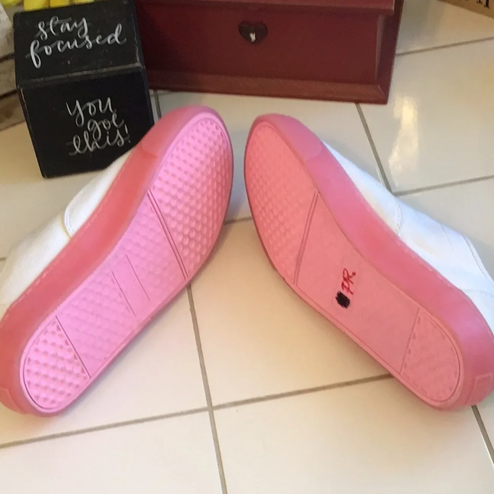 HOST PICK ‘Old Navy’ Kids Twill Sneakers (#6)